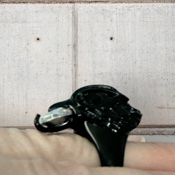 NWOT Kurt Geiger Pavé Eagle's Head Crystal Cocktail Ring - Picture 9 of 13